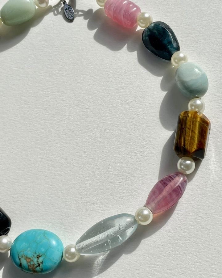 CHUNKY GLASS GEMSTONE - KAULAKORU