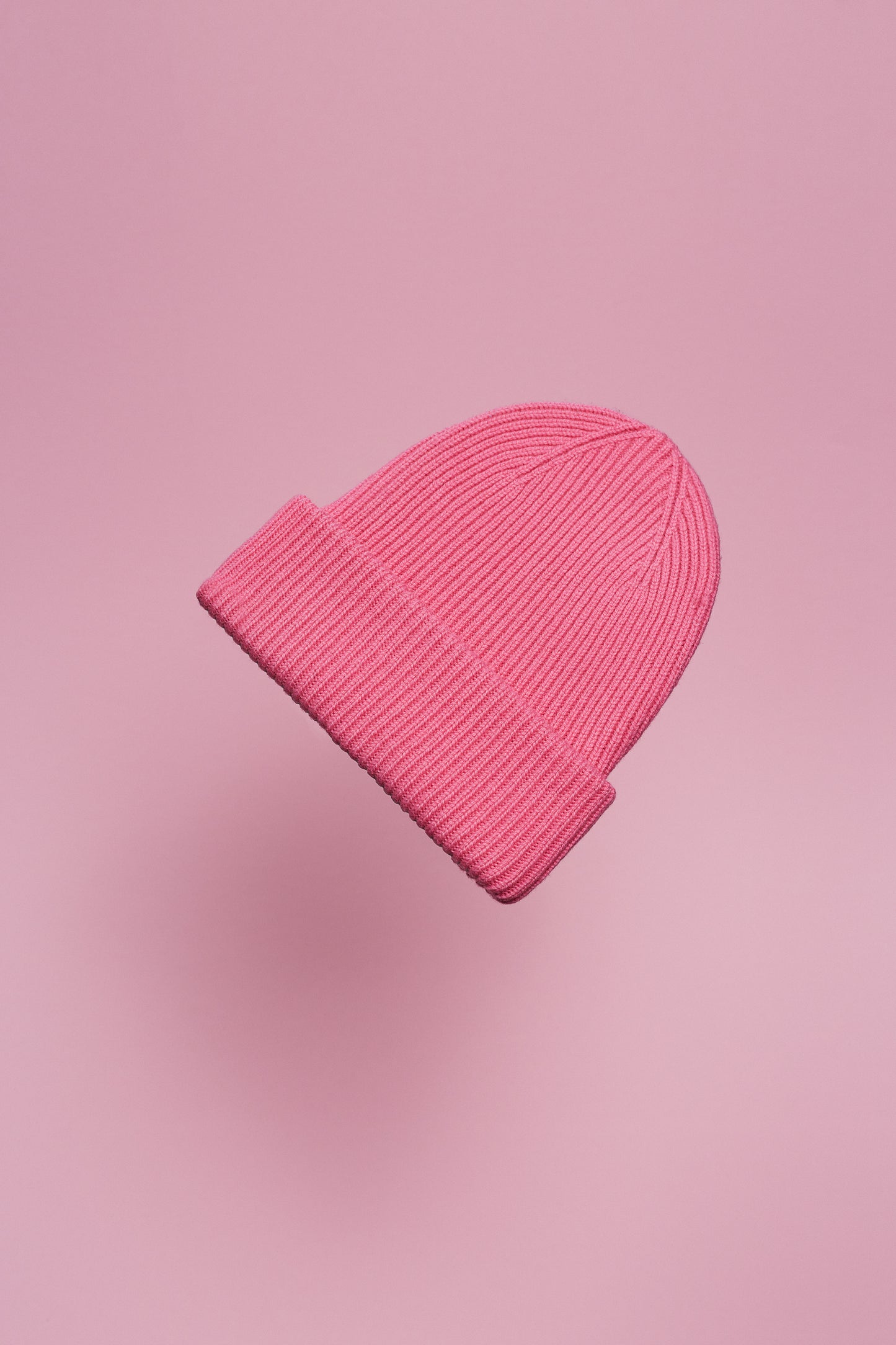 MERINO WOOL HAT, BUBBLEGUM
