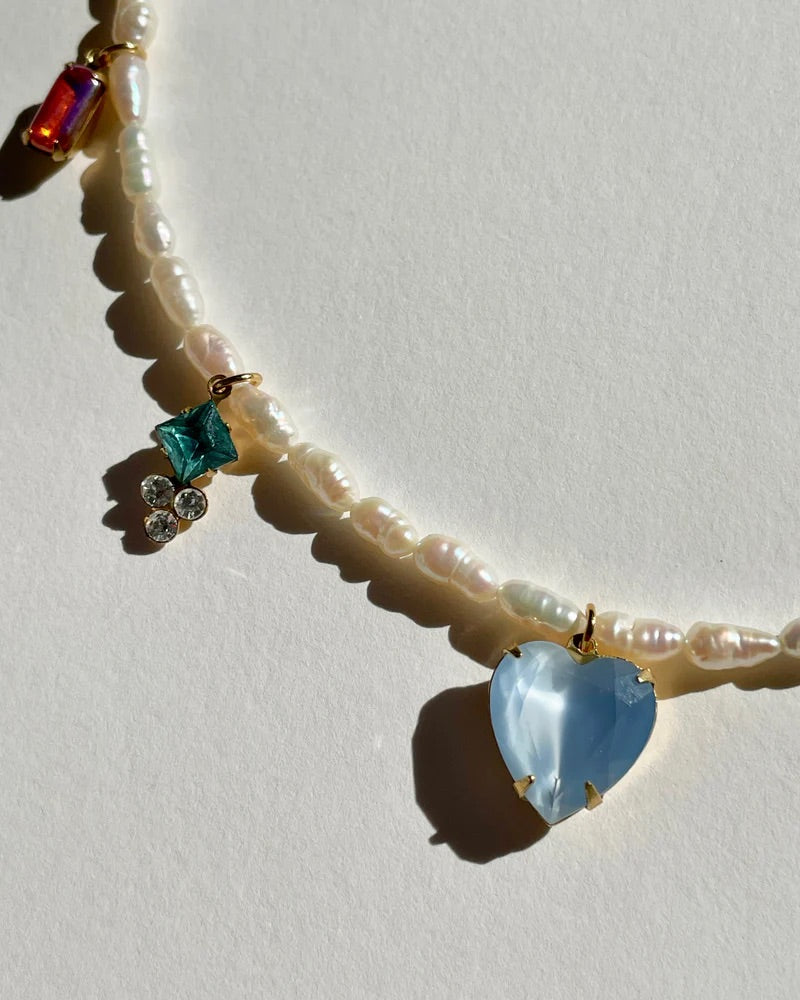 HEART PENDANT PEARL NECKLACE