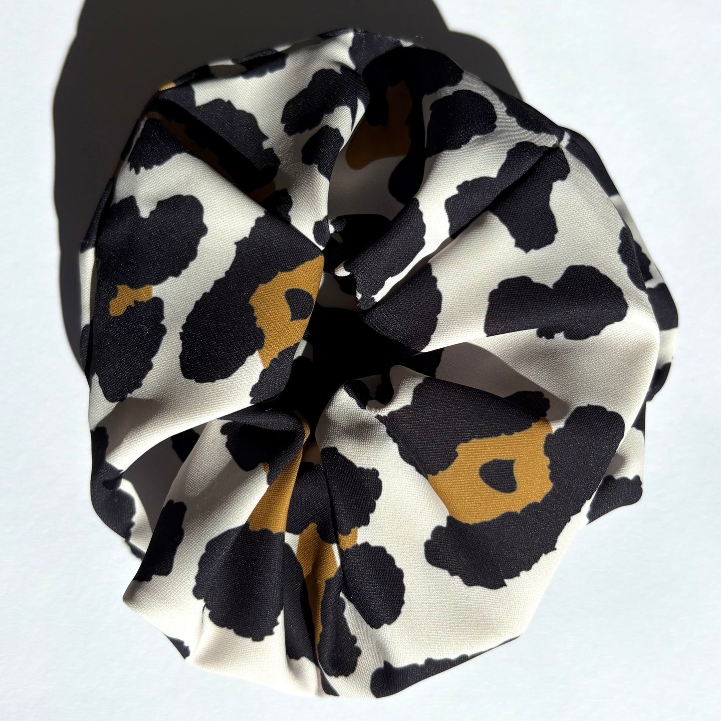 LEOPARD SCRUNCHIE