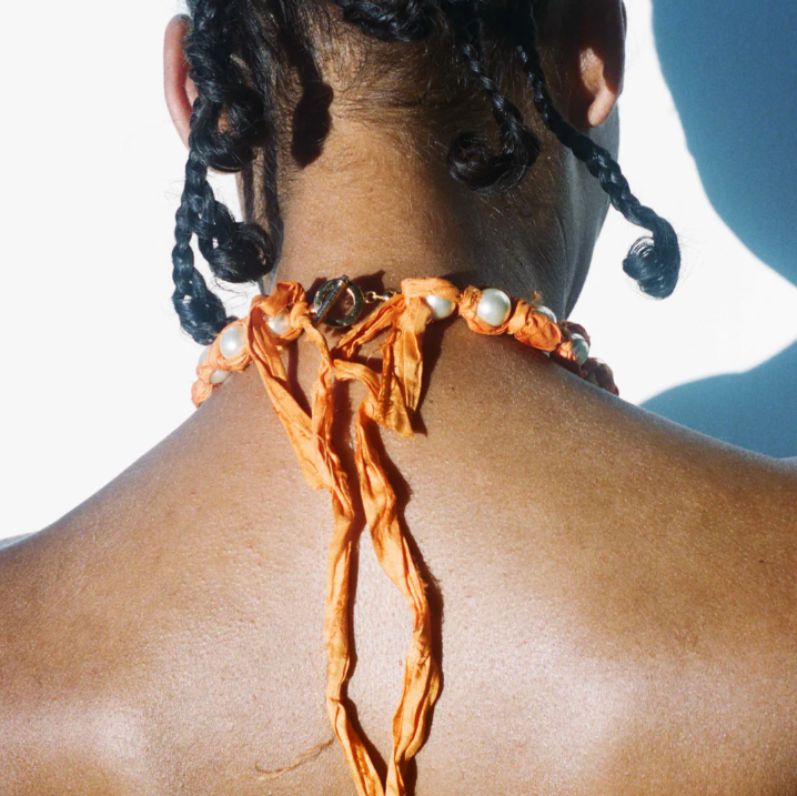 NARANJA PERLA NECKLACE