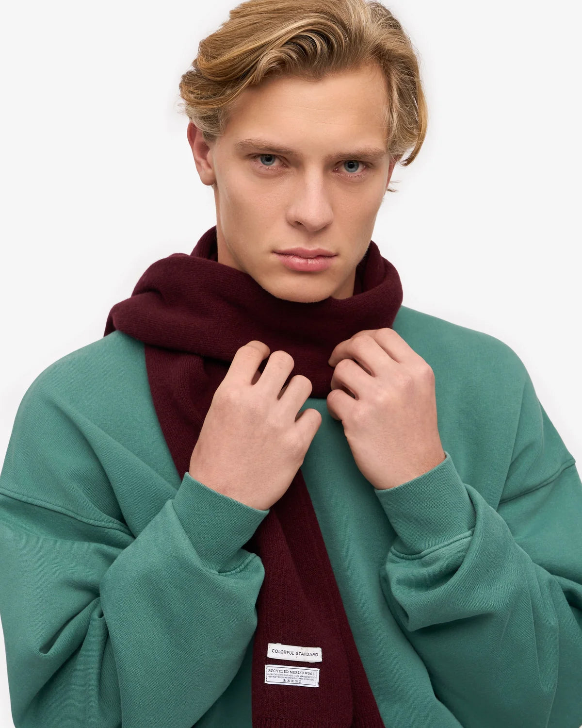 MERINO WOOL SCARF, OXBLOOD RED