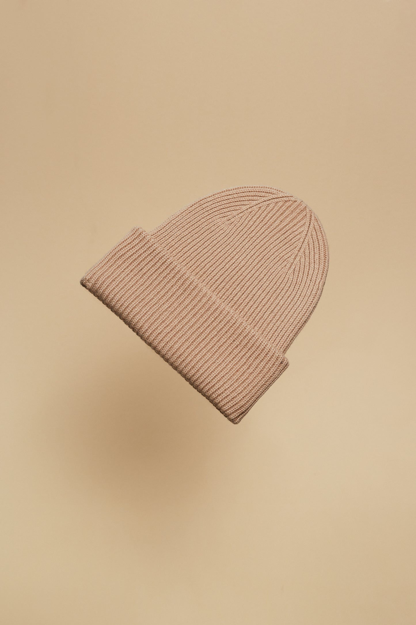 MERINO WOOL HAT, HONEY BEIGE