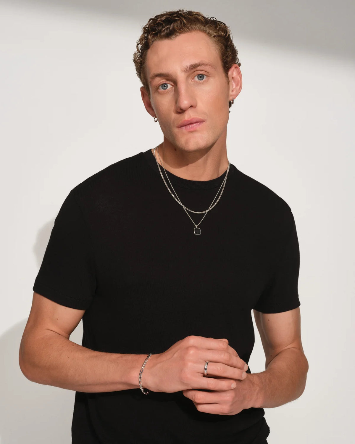 CURB CHAIN M
