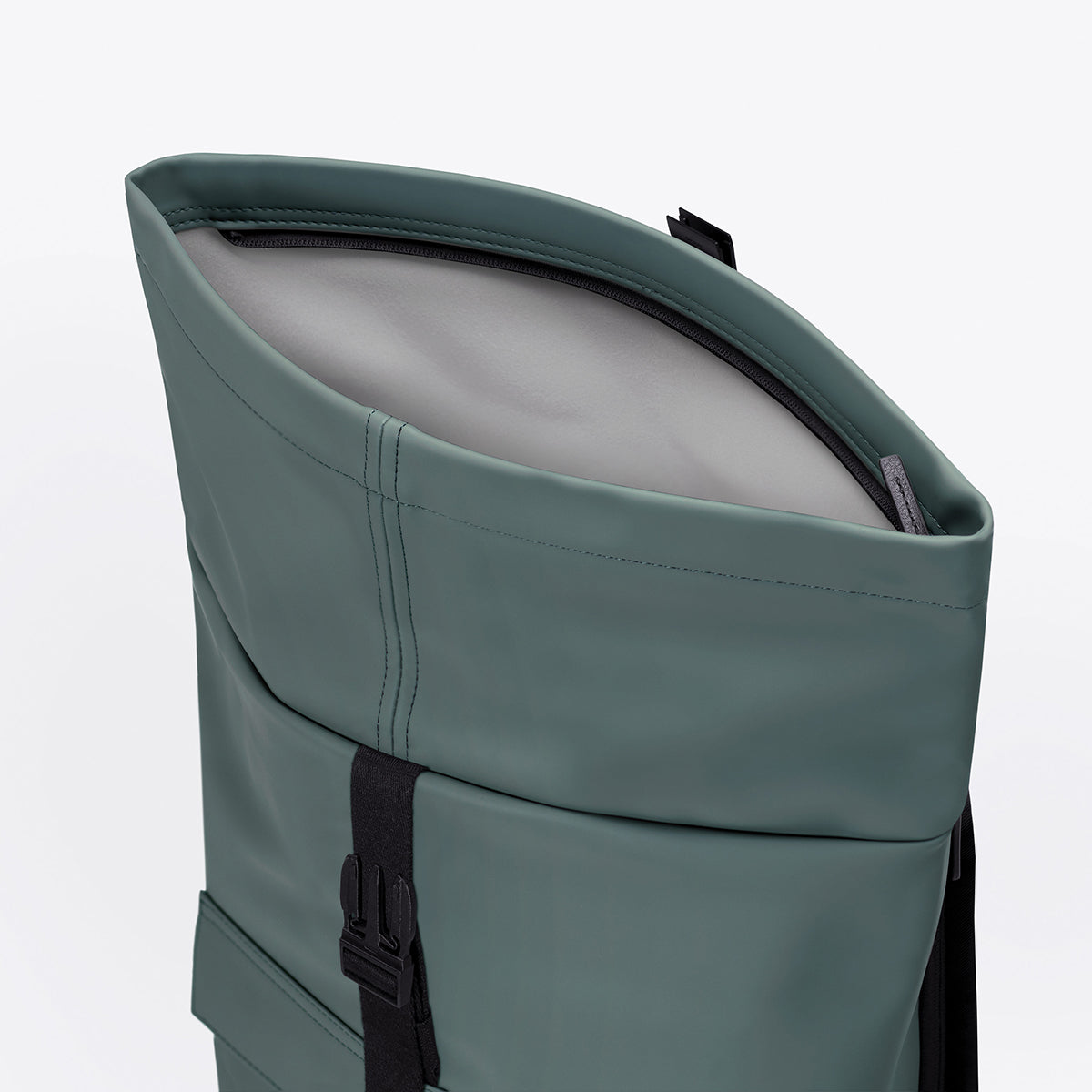 JANNIK MEDIUM BACKPACK, PINE GREEN