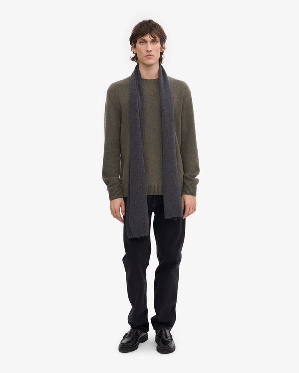 MERINO WOOL SCARF, LAVA GREY